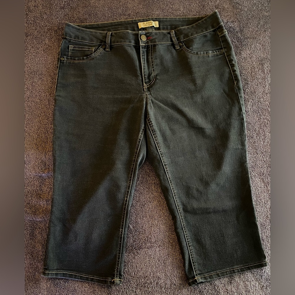 🌟Sale!  Cropped denim jeans